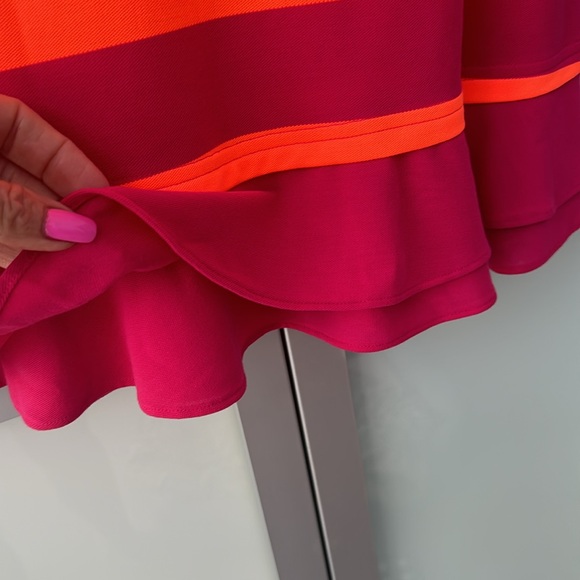 Oakley - Picture 7 of 9